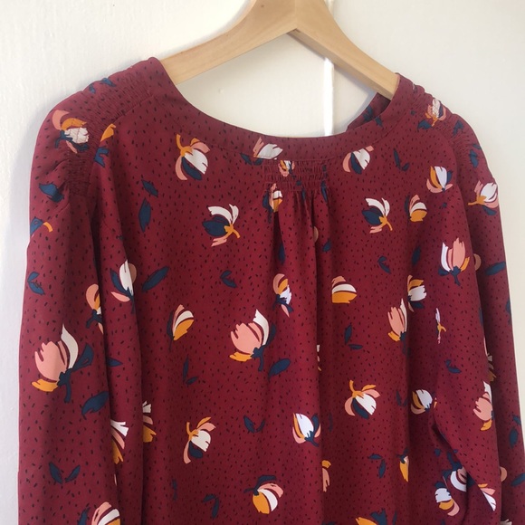 DONATED - Reitmans blouse - Picture 7 of 17